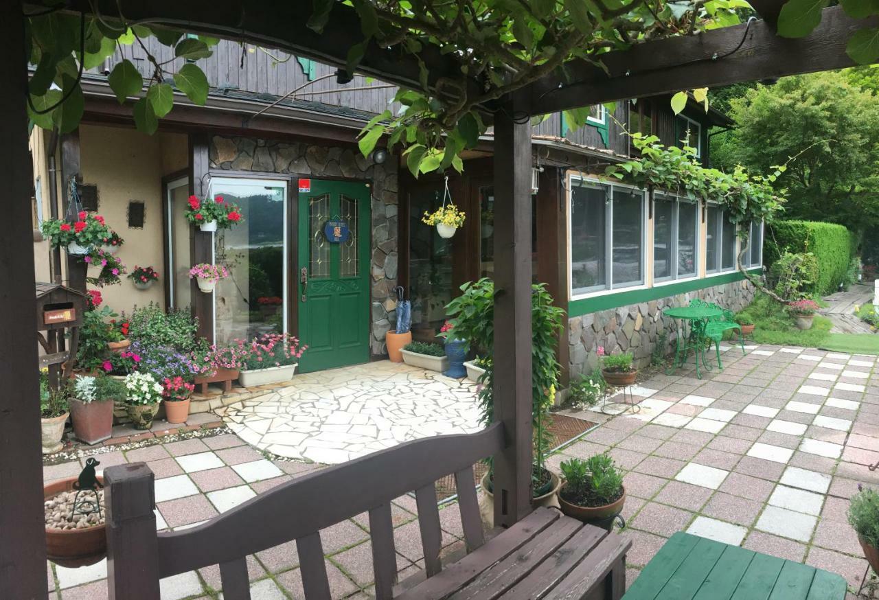Private Hotel Rei Fujikawaguchiko Exterior photo